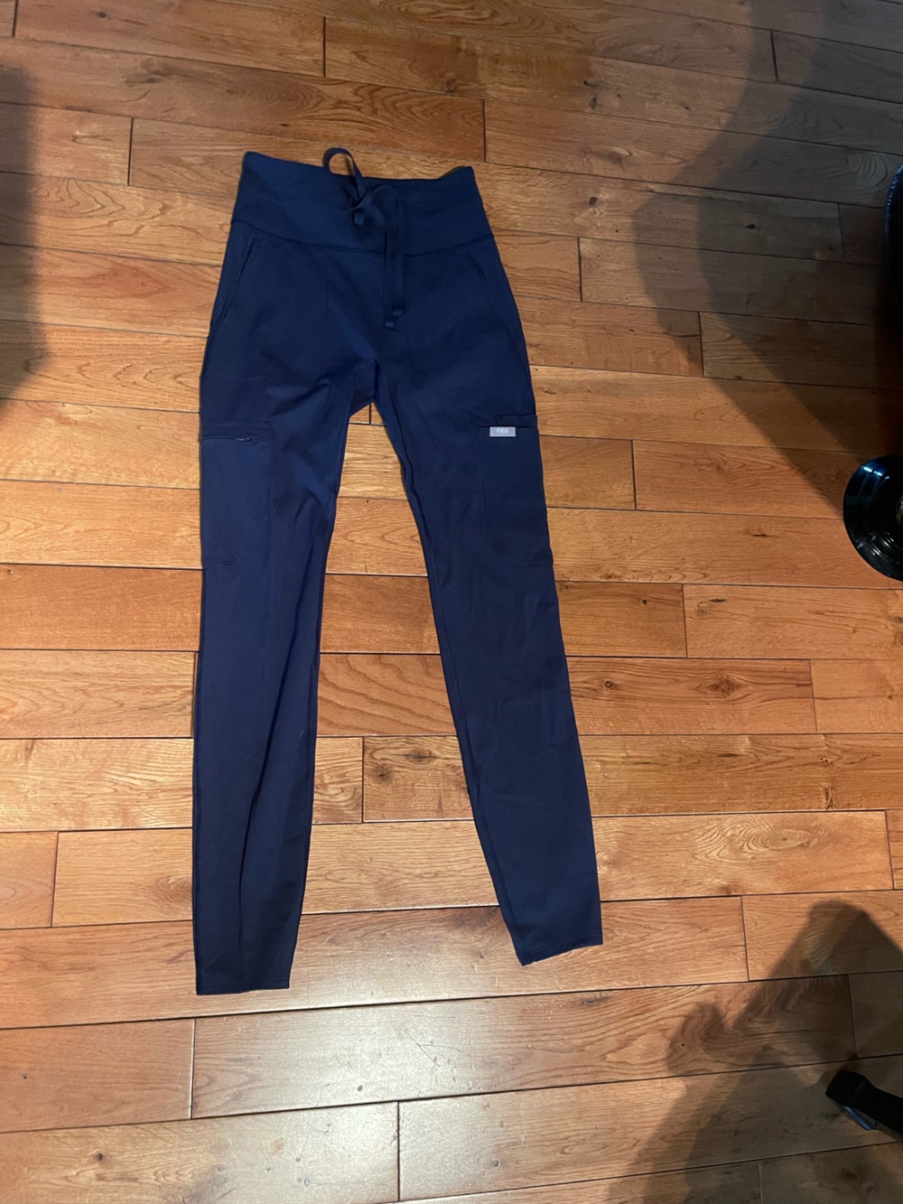 Figs women Navy scrub leggings XS
